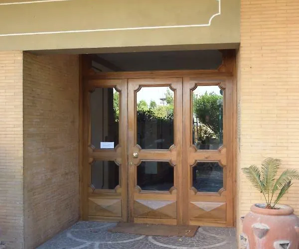 Eva's House *